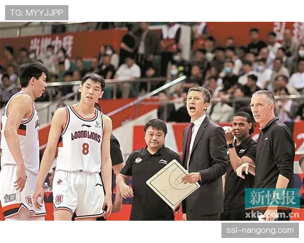 郭士强确认将继续执教广州龙狮，球队目标锁定季后赛八强